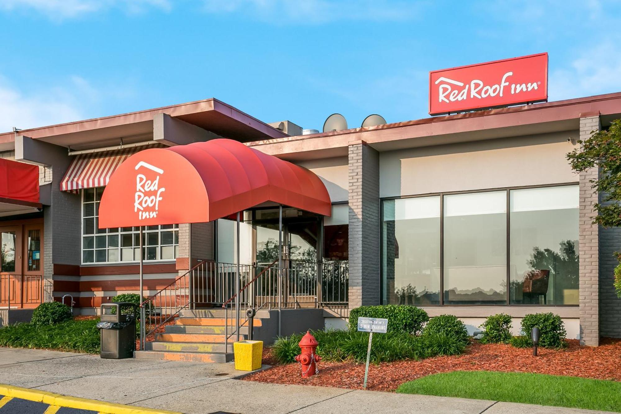 Red Roof Inn Baltimore Windsor Mill Exterior foto